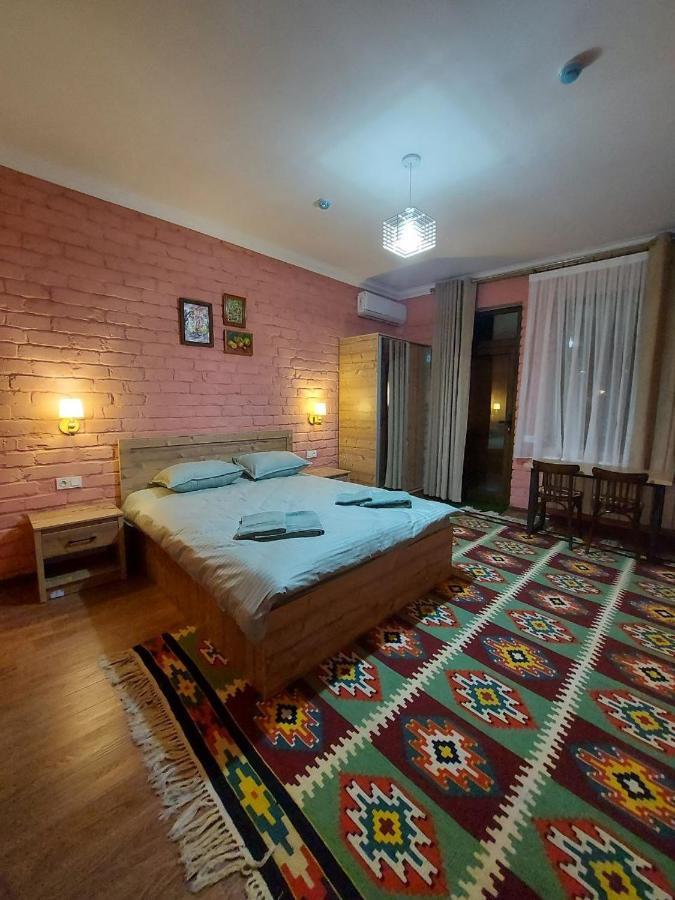 Musavvir Semerkant Dış mekan fotoğraf